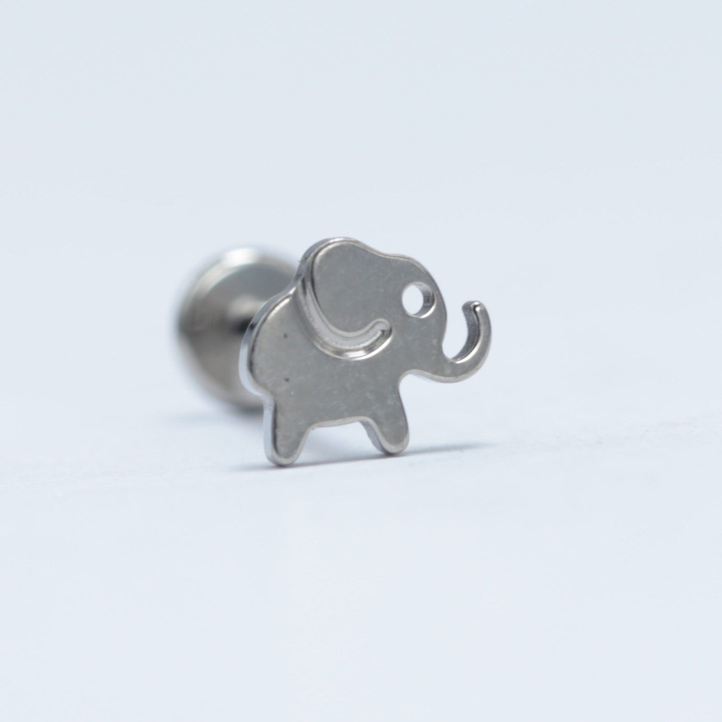 16G ASTM F136 Titanium Labret Stud Elephant