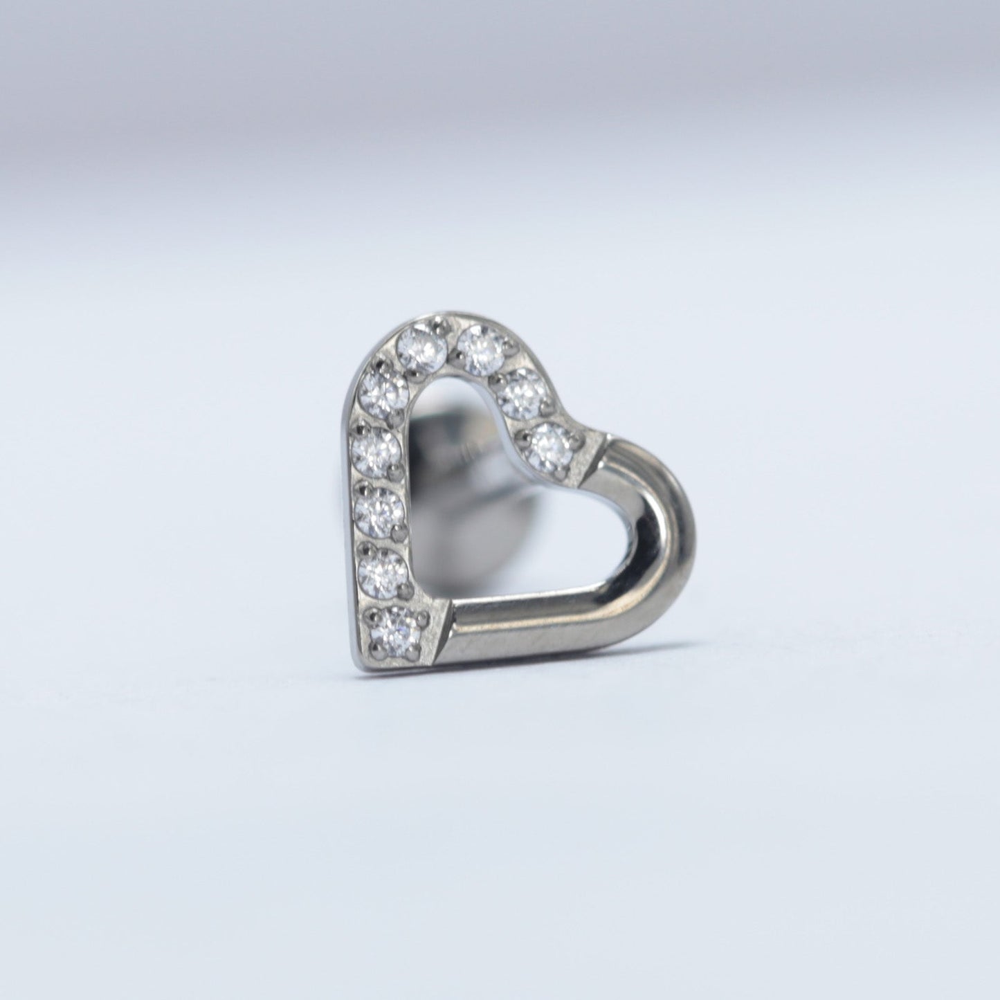 16G ASTM F136 Titanium Heart Cubic Zirconia Labret Stud