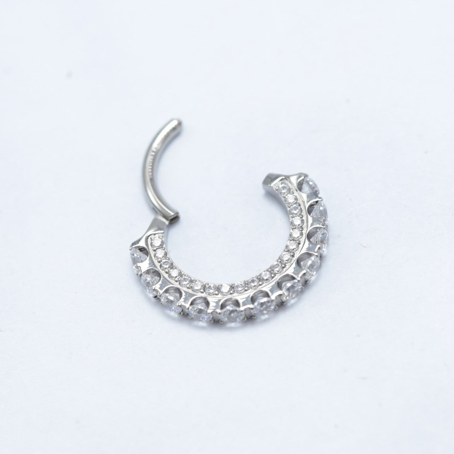 16G ASTM F136 Titanium Septum Clicker Hinged Segment Ring