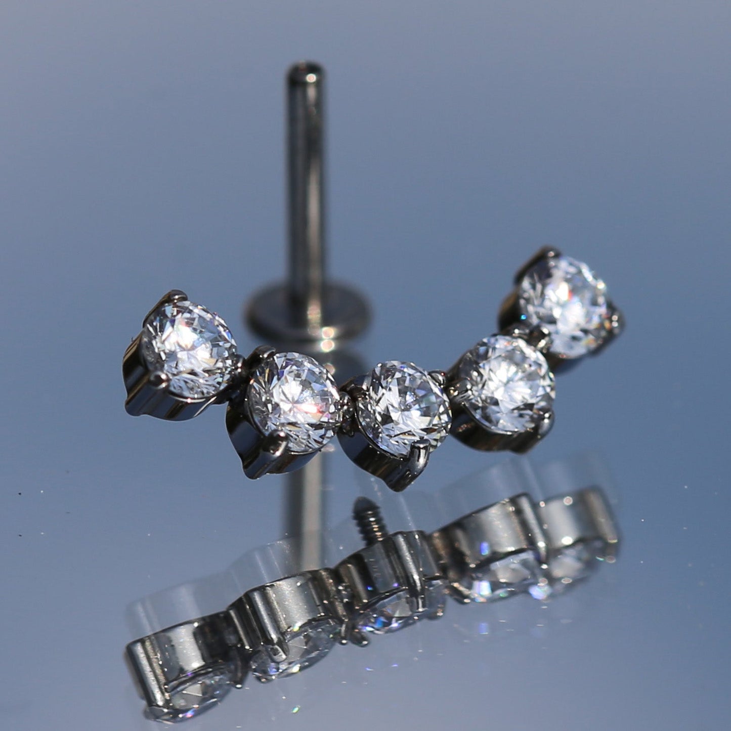16G ASTM F136 Titanium Labret Stud for Cartilage Piercings