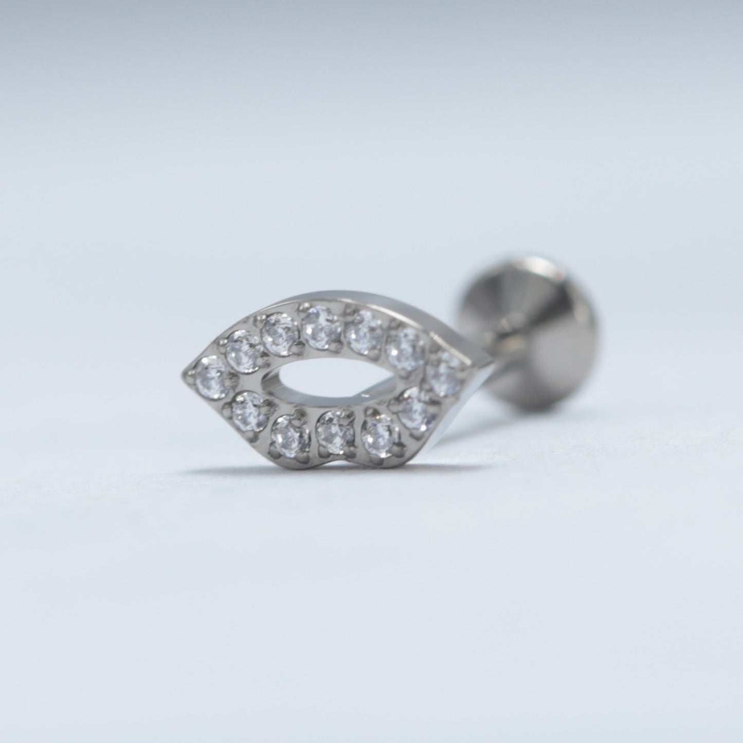 16G ASTM F136 Titanium Mouth Labret Stud Cubic Zirconia