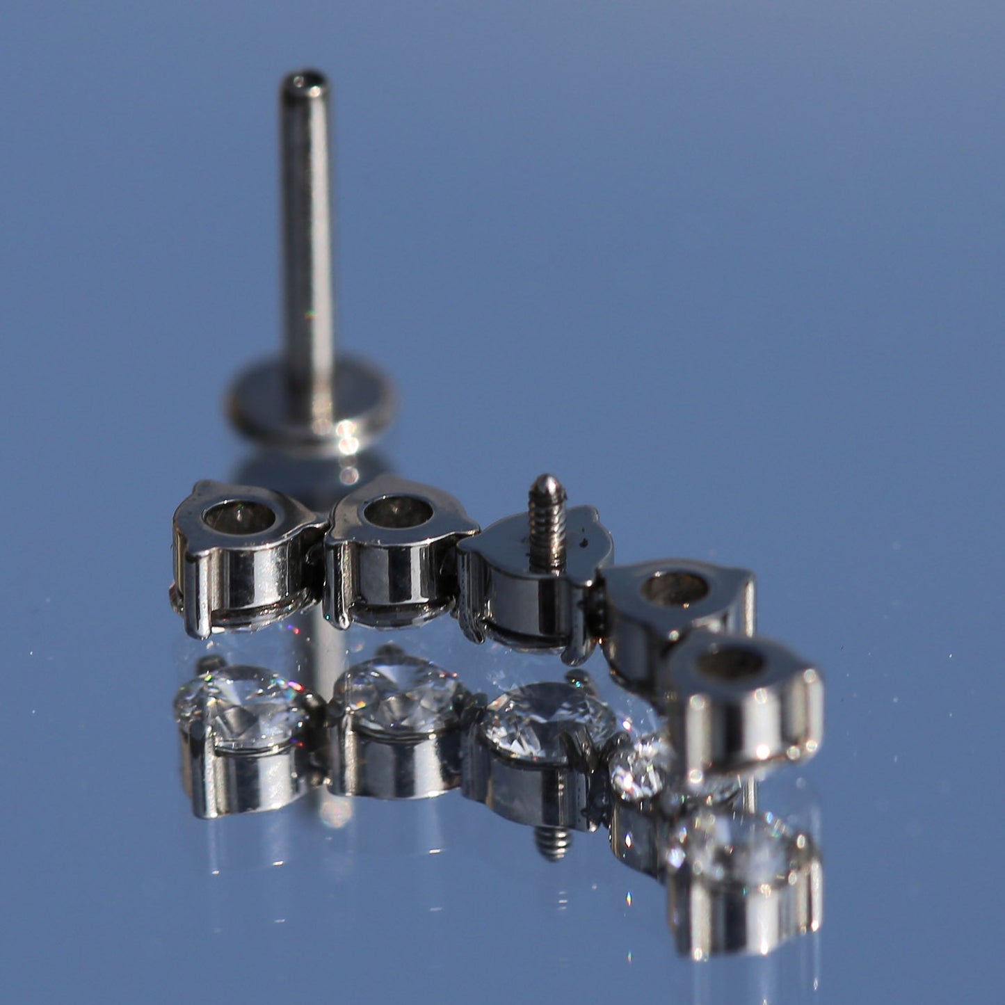 16G ASTM F136 Titanium Labret Stud for Cartilage Piercings