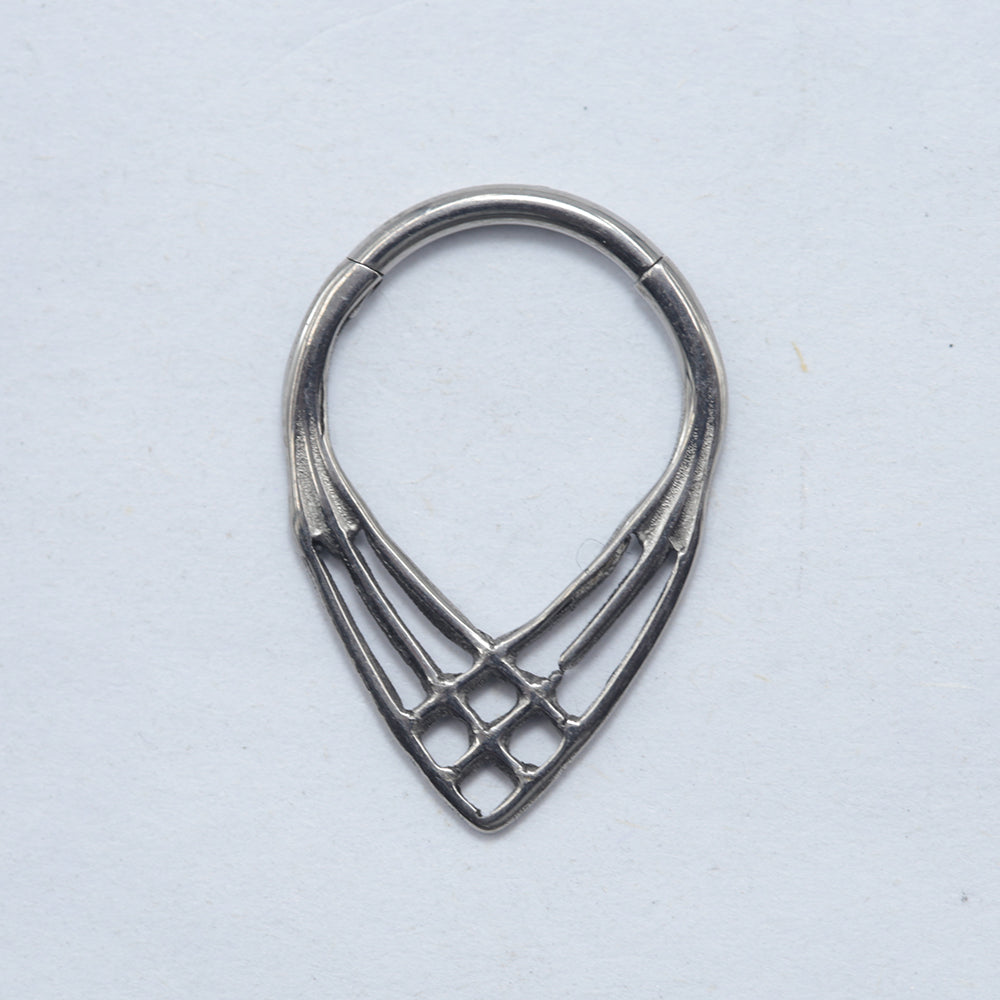 16G ASTM F136 Titanium Septum Clicker Daith Nose Ring Hoop