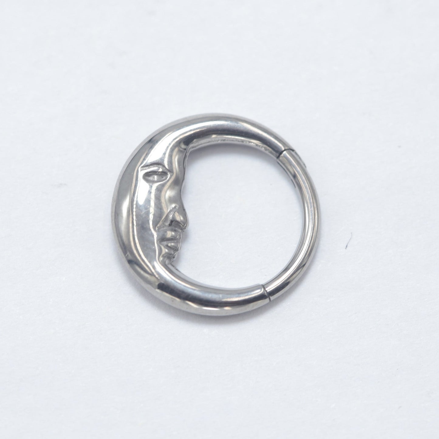 16G ASTM F136 Titanium Moon Septum Clicker Daith RIng