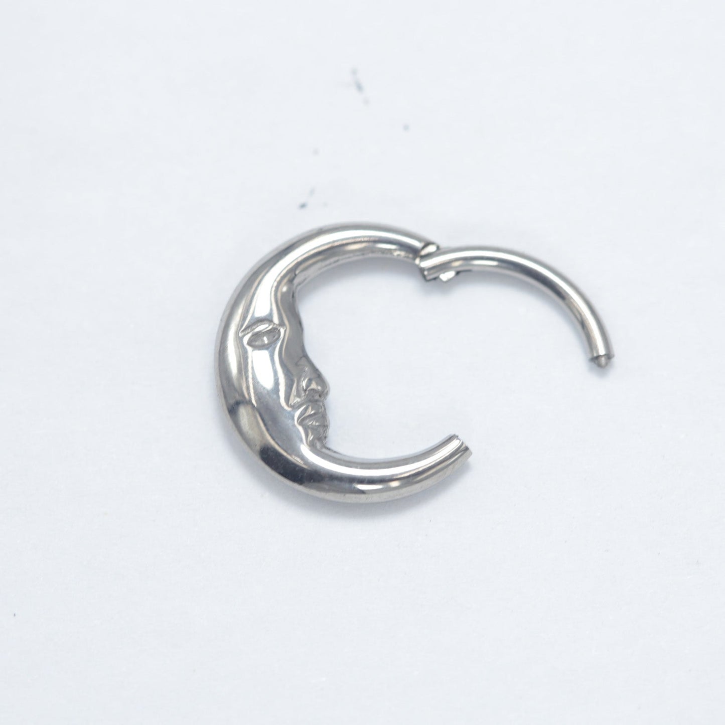 16G ASTM F136 Titanium Moon Septum Clicker Daith RIng