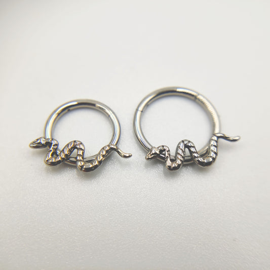 16G ASTM F136 Titanium Snake Hinged Septum Clicker Ring