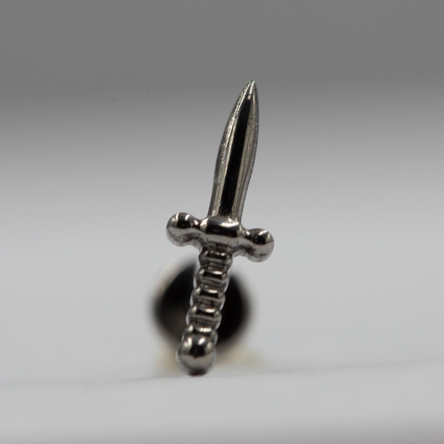 16G ASTM F136 Titanium Internal Thread Labret Stud Dagger Sword