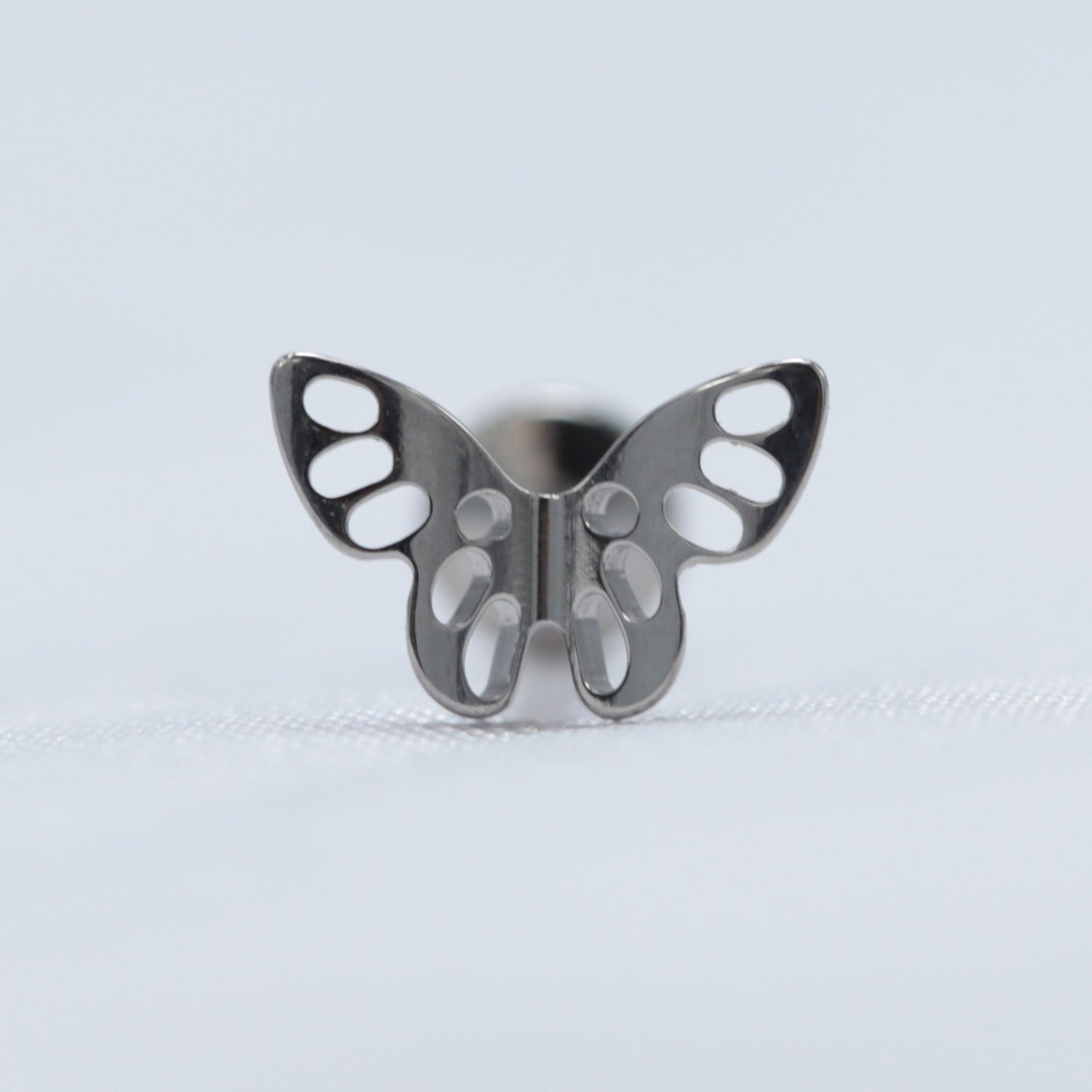 16G ASTM F136 Titanium Butterfly Labret Stud Internal Threaded