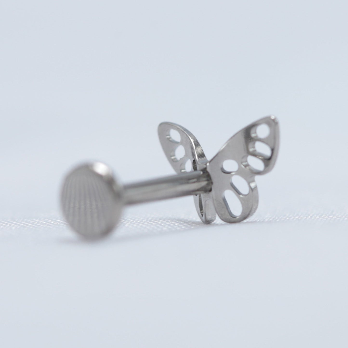 16G ASTM F136 Titanium Butterfly Labret Stud Internal Threaded