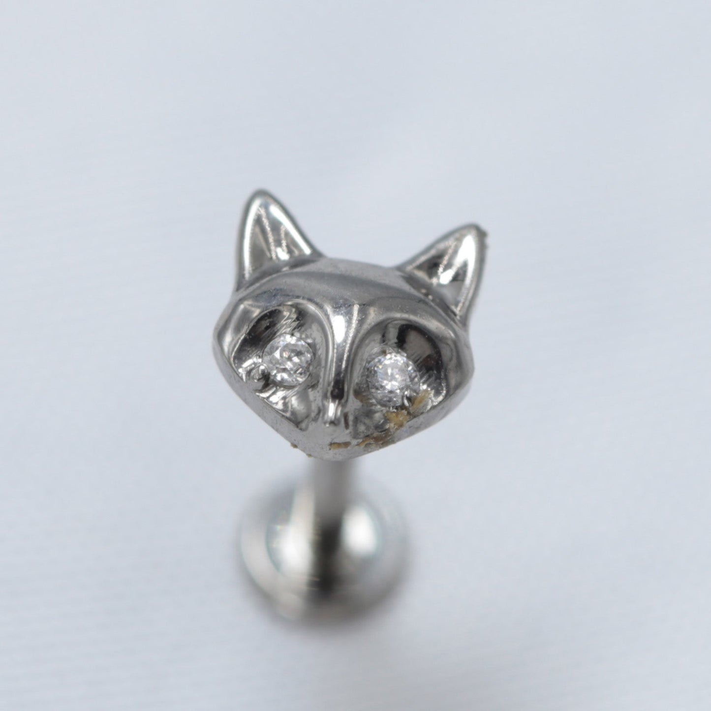 16G ASTM F136 Titanium Fox Labret Internal Threaded