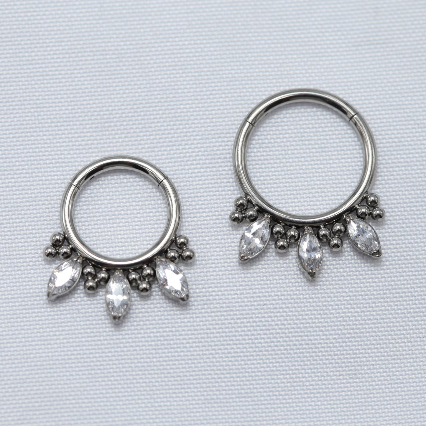 16G ASTM F136 Titanium Septum Clicker Horse Eye